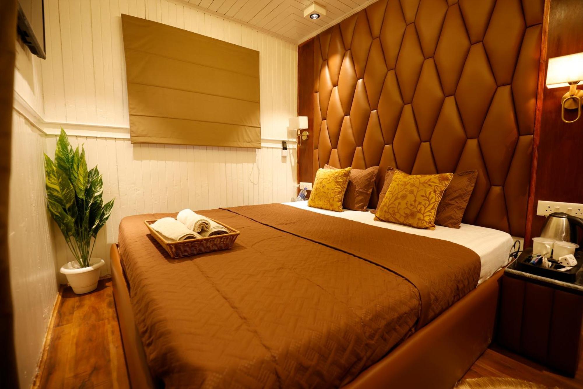 Walisons Peace Resort Pahalgam Luaran gambar