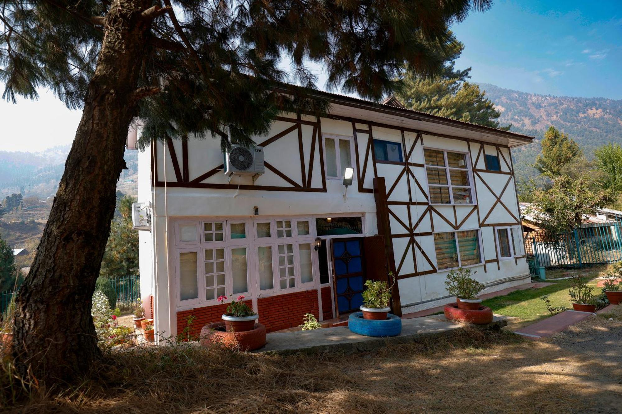 Walisons Peace Resort Pahalgam Luaran gambar
