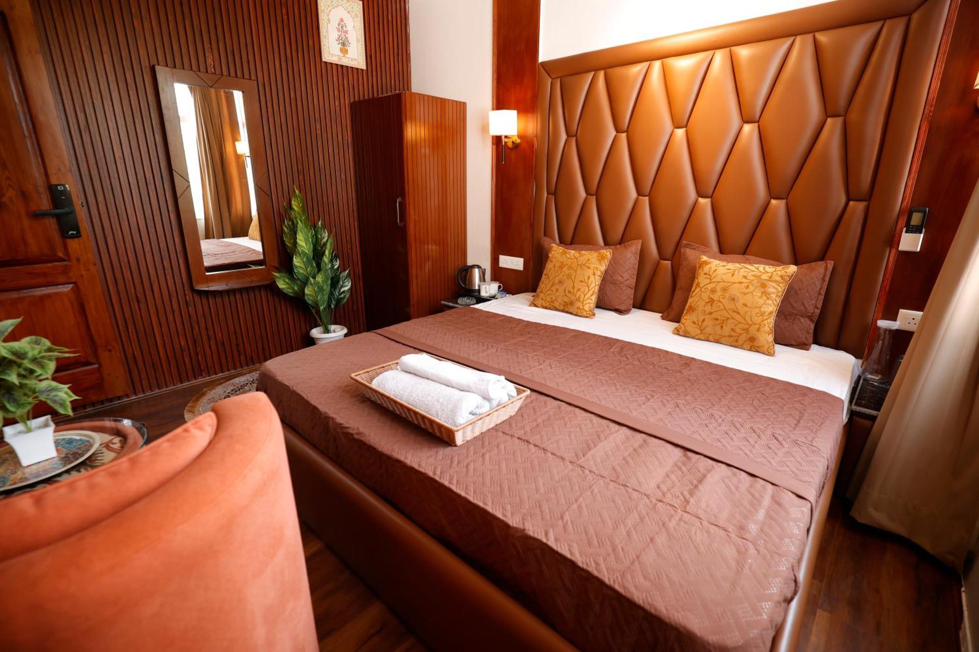 Walisons Peace Resort Pahalgam Luaran gambar